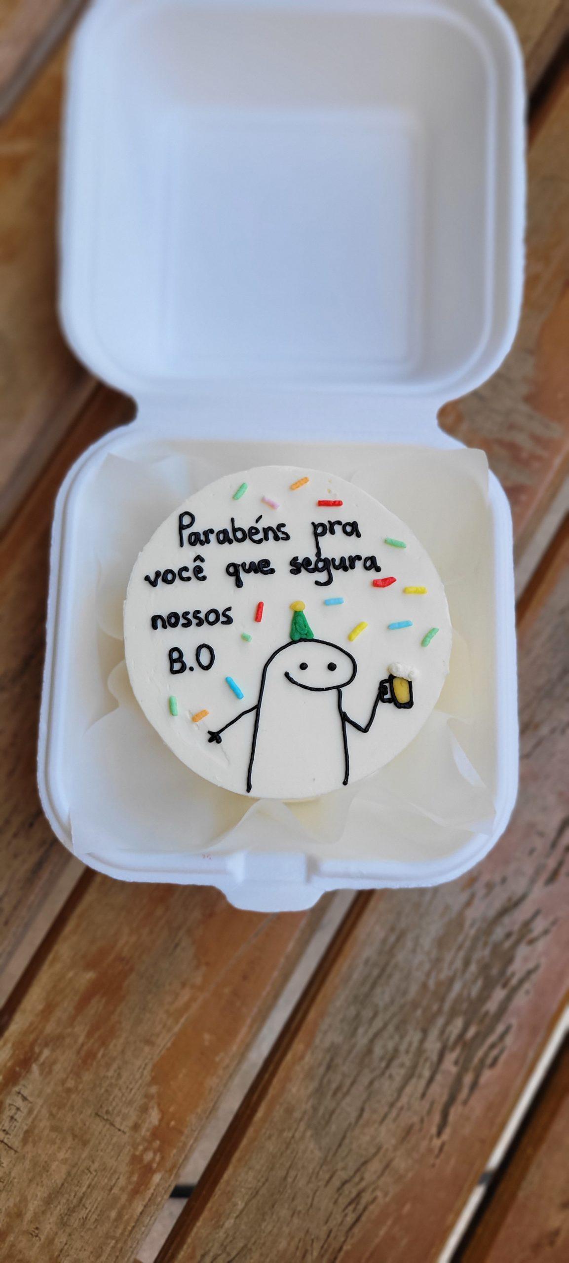 Bentô cakes Aprenda a fazer esses famosos bolinhos que são a maior tendência na confeitaria.